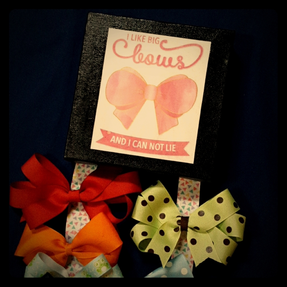 Bow Holder with Hairbows